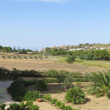 Case Barrera Porto Palo Exterior foto
