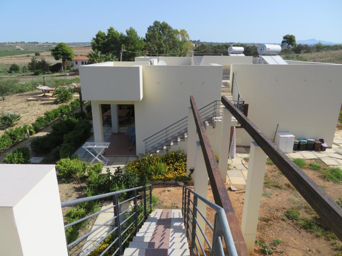 Case Barrera Porto Palo Exterior foto